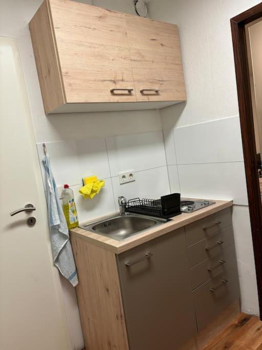 Gemuetliche Wohnung Mit Balkon ساربروكن المظهر الخارجي الصورة